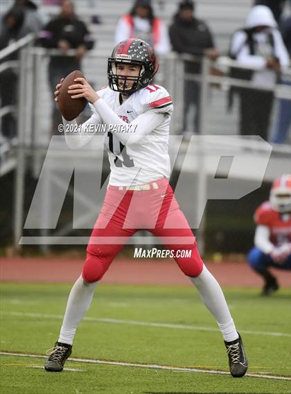 Thumbnail 3 in Cromwell/Portland vs. Bloomfield (CIAC Class S Final) photogallery.