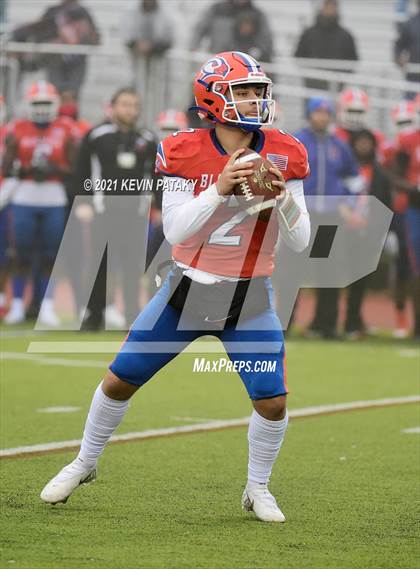 Thumbnail 3 in Cromwell/Portland vs. Bloomfield (CIAC Class S Final) photogallery.