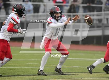 Thumbnail 1 in Cromwell/Portland vs. Bloomfield (CIAC Class S Final) photogallery.