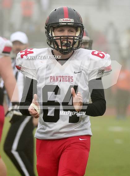 Thumbnail 2 in Cromwell/Portland vs. Bloomfield (CIAC Class S Final) photogallery.