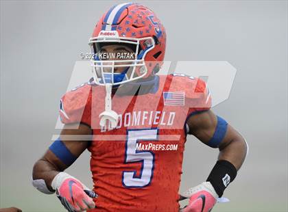 Thumbnail 2 in Cromwell/Portland vs. Bloomfield (CIAC Class S Final) photogallery.