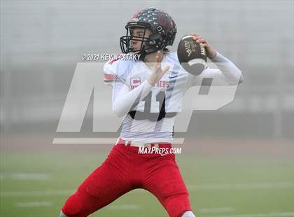 Thumbnail 1 in Cromwell/Portland vs. Bloomfield (CIAC Class S Final) photogallery.