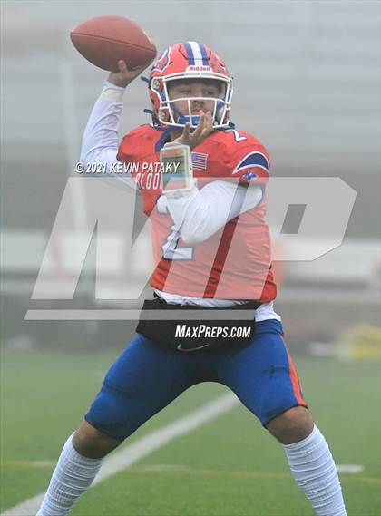 Thumbnail 2 in Cromwell/Portland vs. Bloomfield (CIAC Class S Final) photogallery.