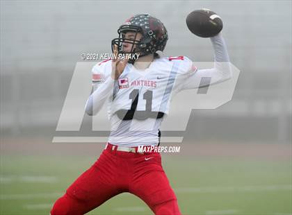 Thumbnail 2 in Cromwell/Portland vs. Bloomfield (CIAC Class S Final) photogallery.