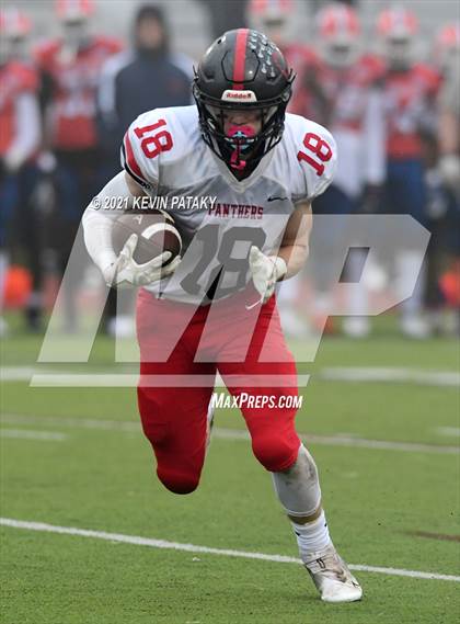 Thumbnail 1 in Cromwell/Portland vs. Bloomfield (CIAC Class S Final) photogallery.