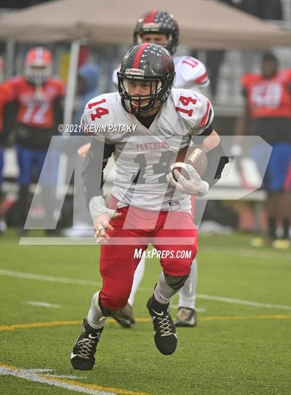Thumbnail 1 in Cromwell/Portland vs. Bloomfield (CIAC Class S Final) photogallery.