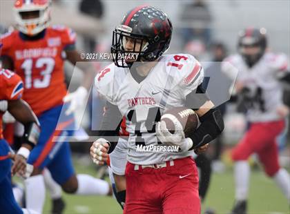 Thumbnail 1 in Cromwell/Portland vs. Bloomfield (CIAC Class S Final) photogallery.