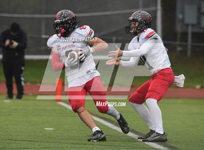 Thumbnail 3 in Cromwell/Portland vs. Bloomfield (CIAC Class S Final) photogallery.