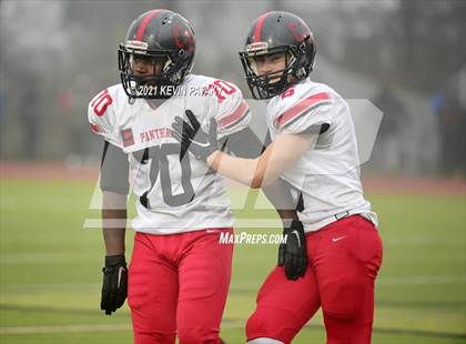 Thumbnail 1 in Cromwell/Portland vs. Bloomfield (CIAC Class S Final) photogallery.