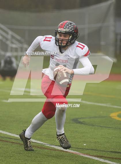 Thumbnail 1 in Cromwell/Portland vs. Bloomfield (CIAC Class S Final) photogallery.