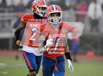Thumbnail 2 in Cromwell/Portland vs. Bloomfield (CIAC Class S Final) photogallery.