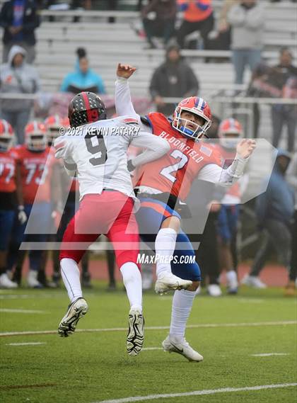 Thumbnail 3 in Cromwell/Portland vs. Bloomfield (CIAC Class S Final) photogallery.