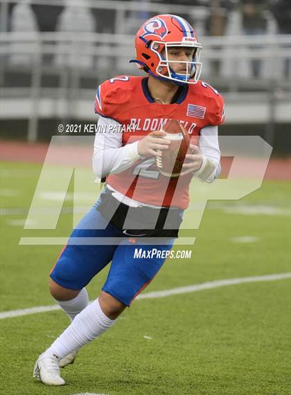 Thumbnail 3 in Cromwell/Portland vs. Bloomfield (CIAC Class S Final) photogallery.