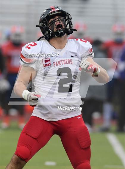 Thumbnail 3 in Cromwell/Portland vs. Bloomfield (CIAC Class S Final) photogallery.