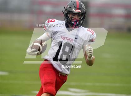 Thumbnail 1 in Cromwell/Portland vs. Bloomfield (CIAC Class S Final) photogallery.