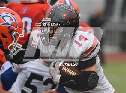 Thumbnail 1 in Cromwell/Portland vs. Bloomfield (CIAC Class S Final) photogallery.