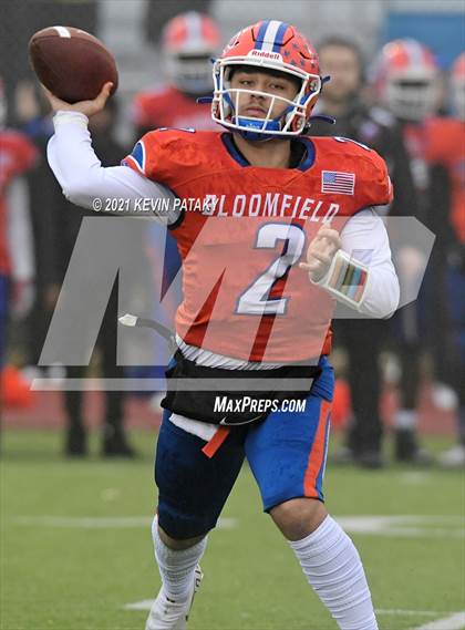 Thumbnail 2 in Cromwell/Portland vs. Bloomfield (CIAC Class S Final) photogallery.
