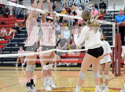 Thumbnail 3 in Mater Dei @ JSerra Catholic photogallery.