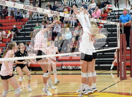 Thumbnail 1 in Mater Dei @ JSerra Catholic photogallery.