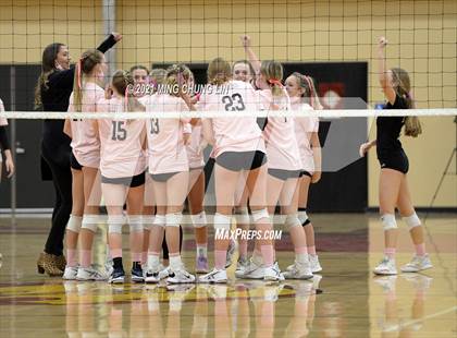 Thumbnail 3 in Mater Dei @ JSerra Catholic photogallery.