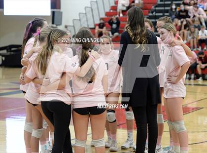 Thumbnail 3 in Mater Dei @ JSerra Catholic photogallery.