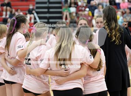 Thumbnail 1 in Mater Dei @ JSerra Catholic photogallery.
