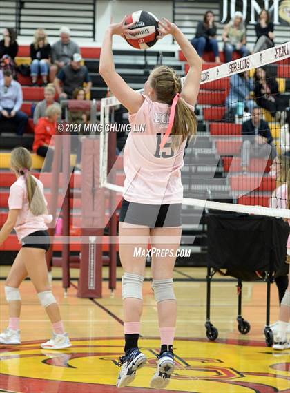 Thumbnail 3 in Mater Dei @ JSerra Catholic photogallery.