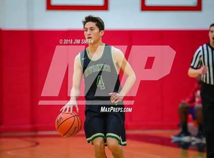 Thumbnail 2 in Hope Christian vs. Manzano (Albuquerque Academy Joe Armijo Basketball Classic) photogallery.