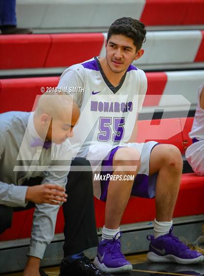 Thumbnail 1 in Hope Christian vs. Manzano (Albuquerque Academy Joe Armijo Basketball Classic) photogallery.