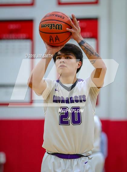 Thumbnail 3 in Hope Christian vs. Manzano (Albuquerque Academy Joe Armijo Basketball Classic) photogallery.