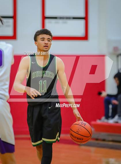 Thumbnail 3 in Hope Christian vs. Manzano (Albuquerque Academy Joe Armijo Basketball Classic) photogallery.