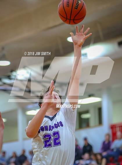 Thumbnail 1 in Hope Christian vs. Manzano (Albuquerque Academy Joe Armijo Basketball Classic) photogallery.