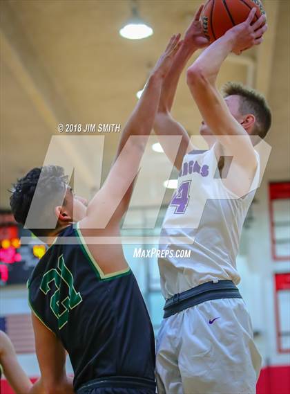 Thumbnail 3 in Hope Christian vs. Manzano (Albuquerque Academy Joe Armijo Basketball Classic) photogallery.