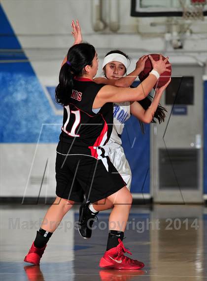 Thumbnail 1 in Ayala @ Charter Oak photogallery.