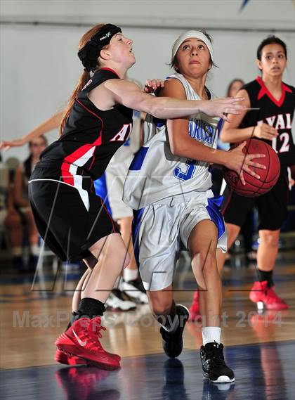 Thumbnail 2 in Ayala @ Charter Oak photogallery.