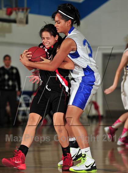 Thumbnail 1 in Ayala @ Charter Oak photogallery.