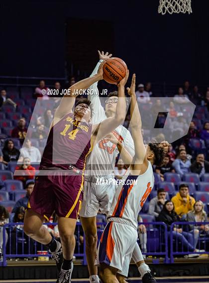 Thumbnail 1 in Nogales @ Cholla (MLK Basketball Classic)  photogallery.