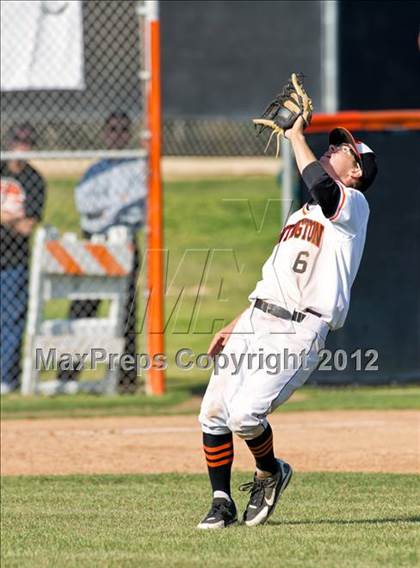 Thumbnail 3 in Edison vs. Huntington Beach photogallery.