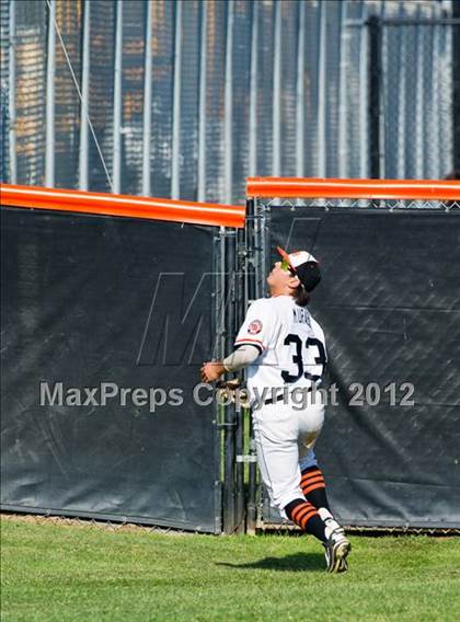 Thumbnail 2 in Edison vs. Huntington Beach photogallery.