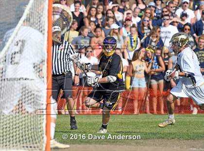 Thumbnail 3 in Bayport-Blue Point vs Sayville (Section 11 Class B Semifinal) photogallery.