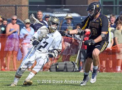 Thumbnail 3 in Bayport-Blue Point vs Sayville (Section 11 Class B Semifinal) photogallery.