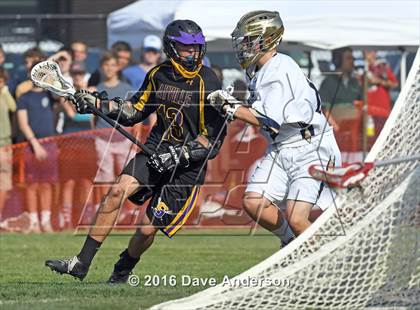 Thumbnail 2 in Bayport-Blue Point vs Sayville (Section 11 Class B Semifinal) photogallery.