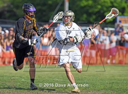 Thumbnail 3 in Bayport-Blue Point vs Sayville (Section 11 Class B Semifinal) photogallery.