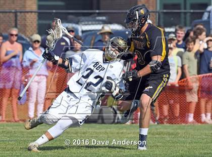 Thumbnail 2 in Bayport-Blue Point vs Sayville (Section 11 Class B Semifinal) photogallery.
