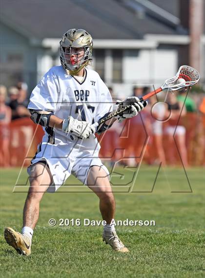 Thumbnail 2 in Bayport-Blue Point vs Sayville (Section 11 Class B Semifinal) photogallery.