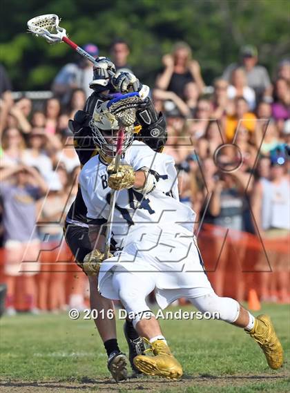 Thumbnail 1 in Bayport-Blue Point vs Sayville (Section 11 Class B Semifinal) photogallery.
