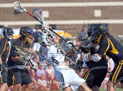 Thumbnail 3 in Bayport-Blue Point vs Sayville (Section 11 Class B Semifinal) photogallery.