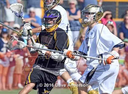 Thumbnail 2 in Bayport-Blue Point vs Sayville (Section 11 Class B Semifinal) photogallery.