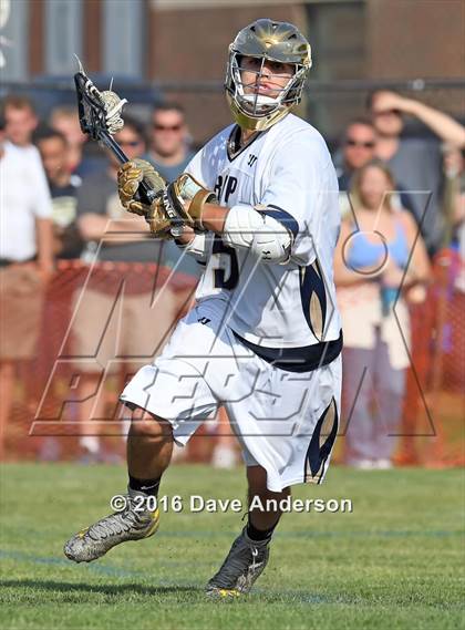 Thumbnail 1 in Bayport-Blue Point vs Sayville (Section 11 Class B Semifinal) photogallery.