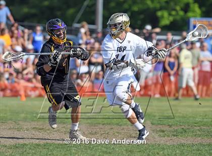 Thumbnail 3 in Bayport-Blue Point vs Sayville (Section 11 Class B Semifinal) photogallery.